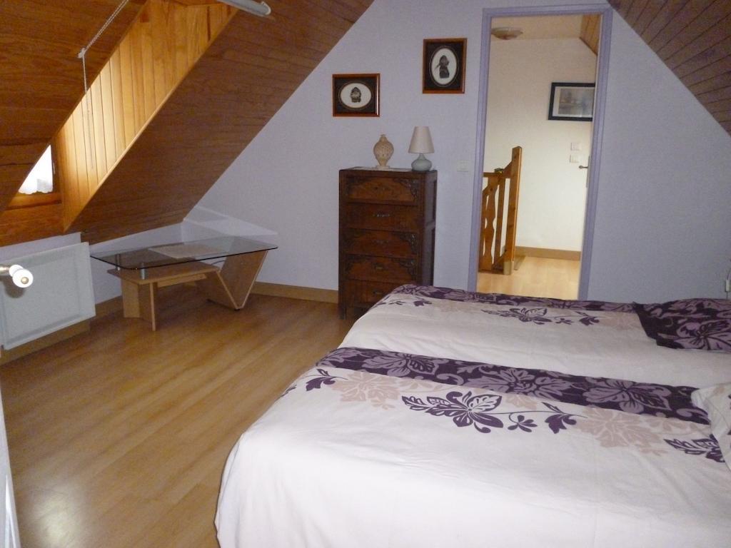 Les Gites De Kerroyal Garlan Zewnętrze zdjęcie